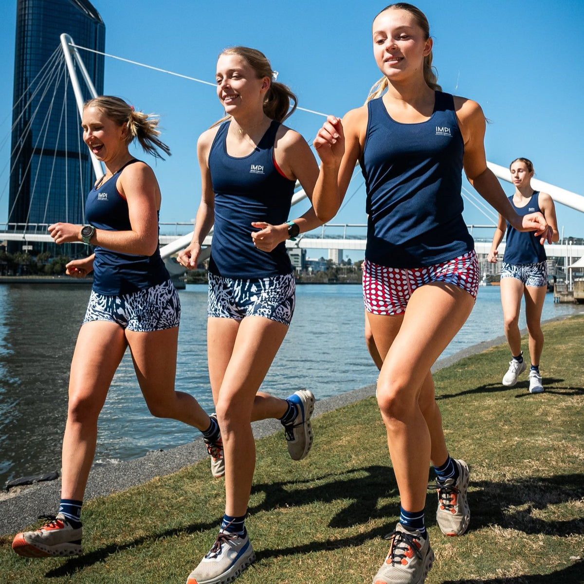 navy running singlets