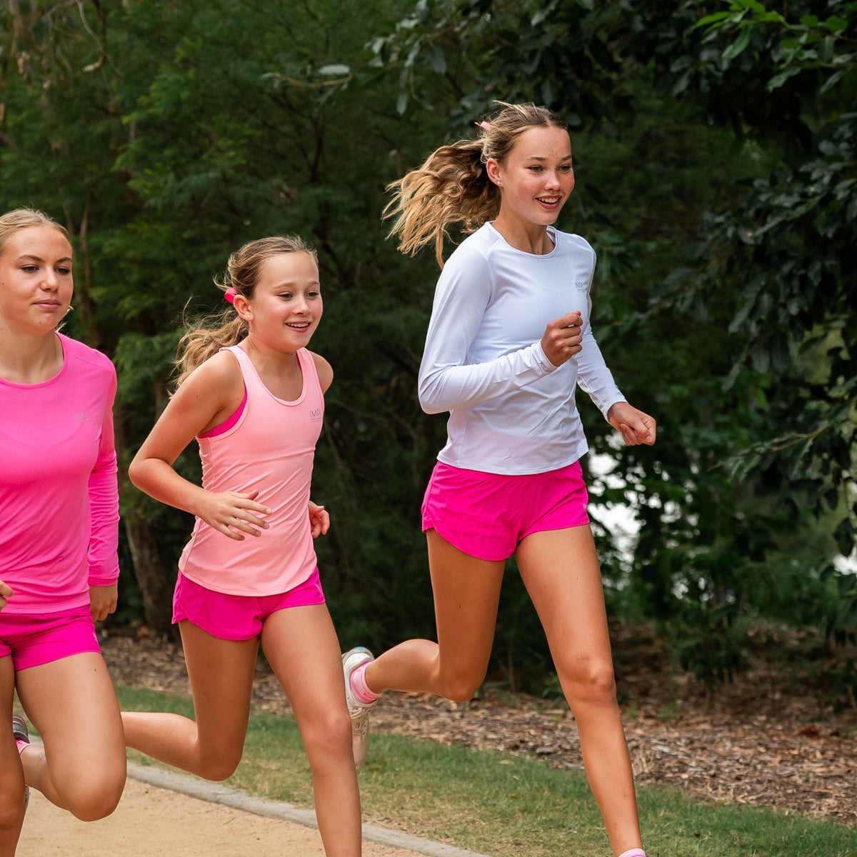 Girls white long sleeve active top