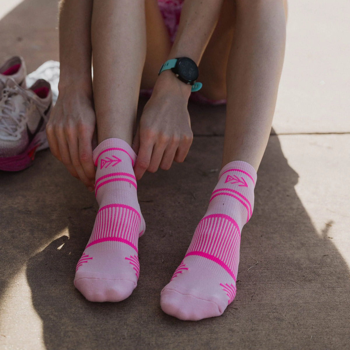 IMPI Shorter Crew Socks - Baby Pink/Hot Pink