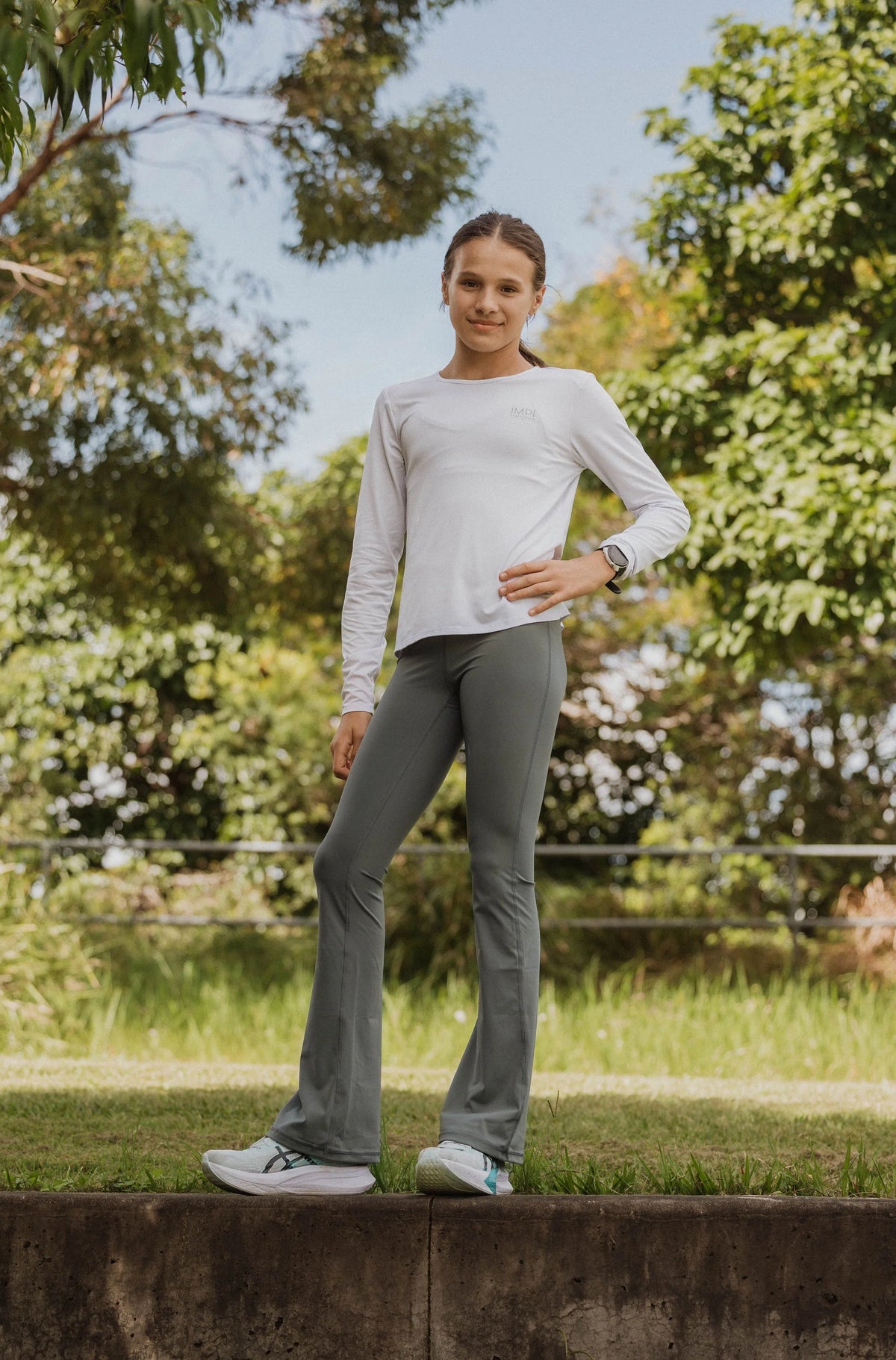 IMPI Flared Leg Tights - Olive