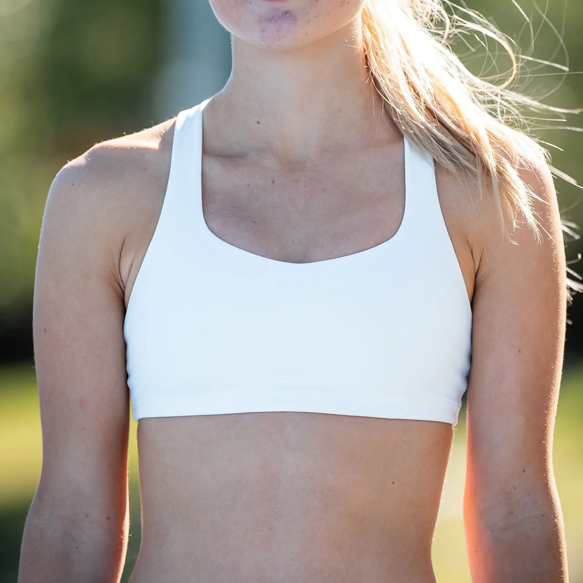 girls white crop top