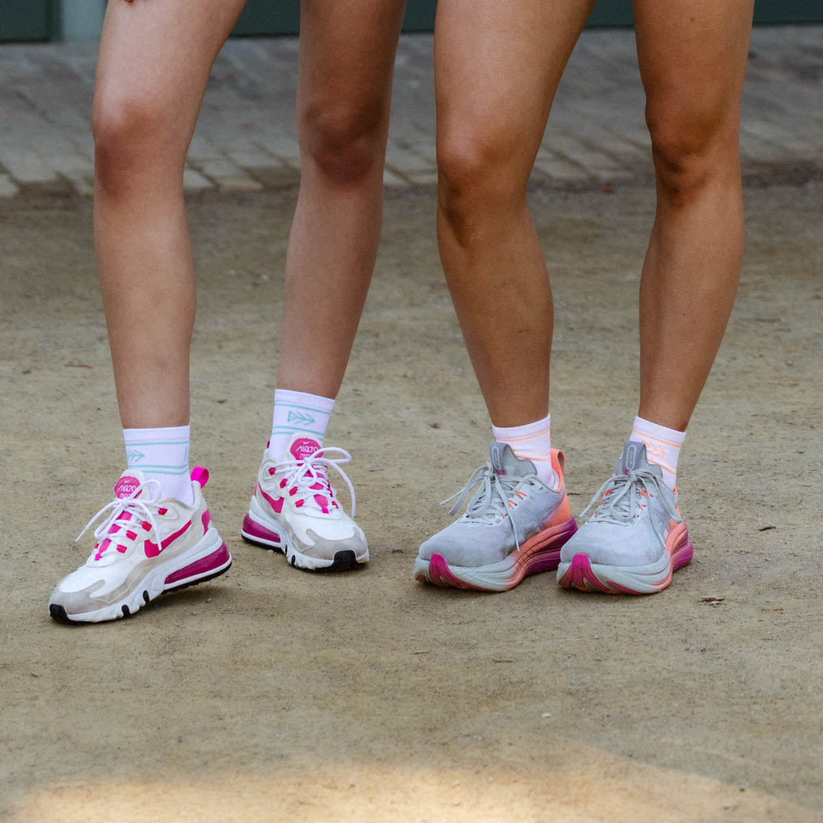 peach crew  running socks