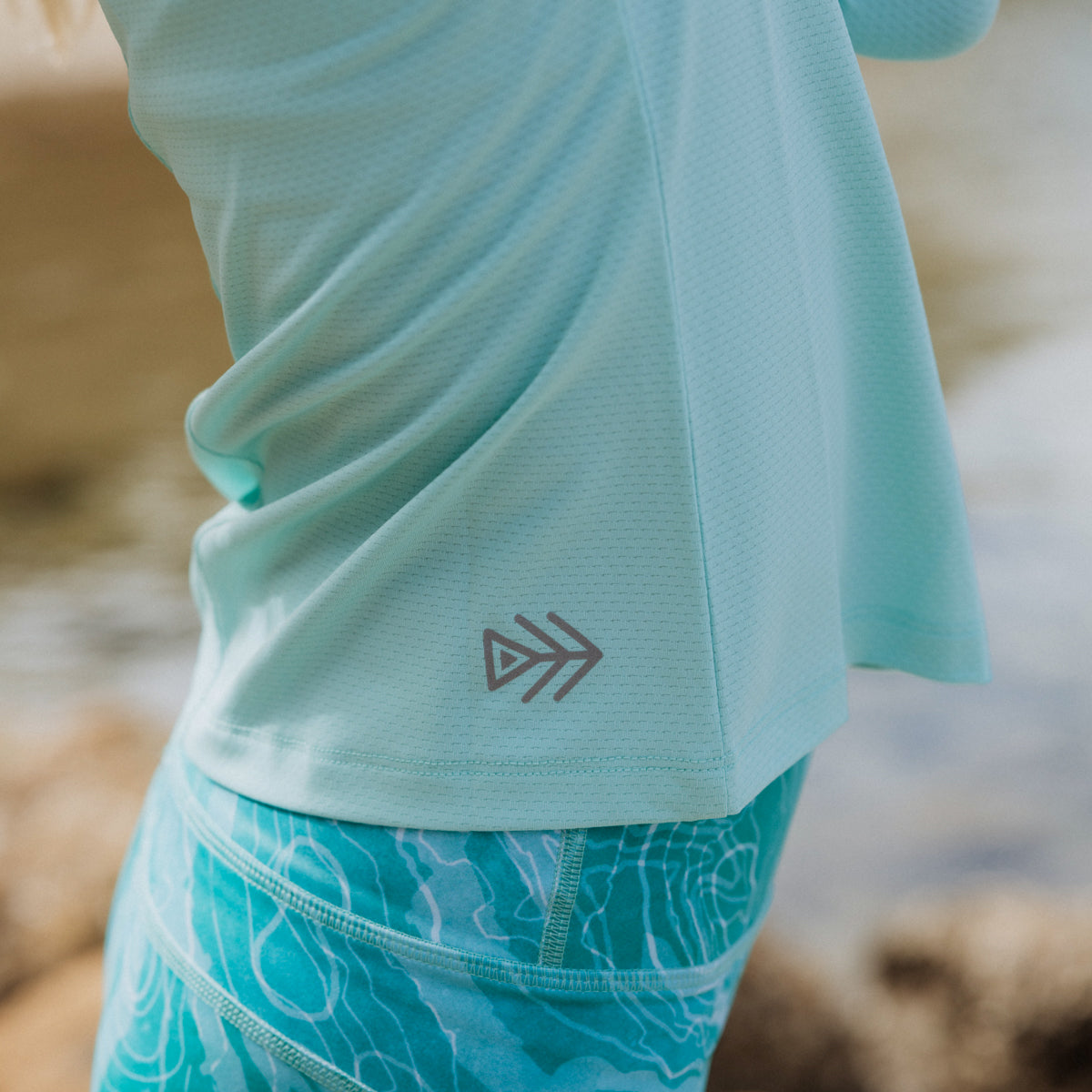 mint long sleeve running top
