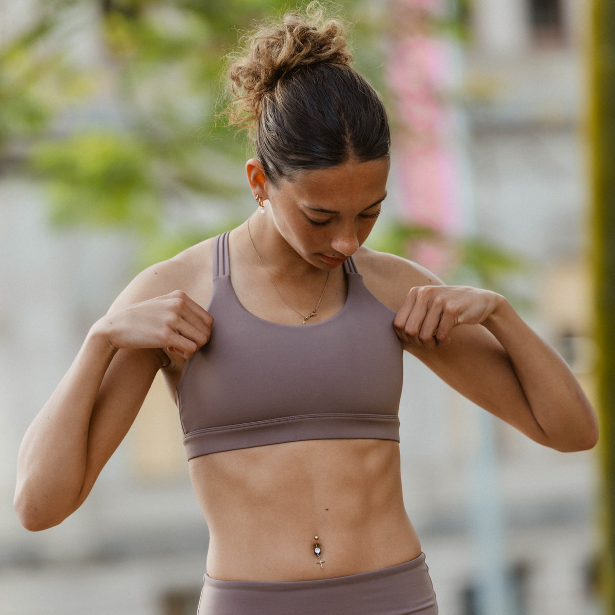 girls choc running crop