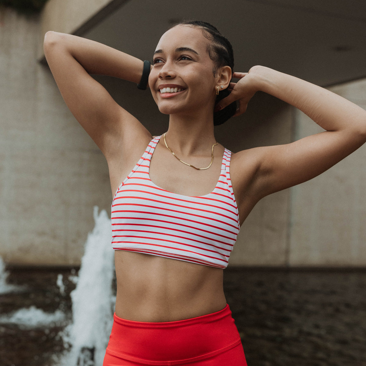 red stripe running crop