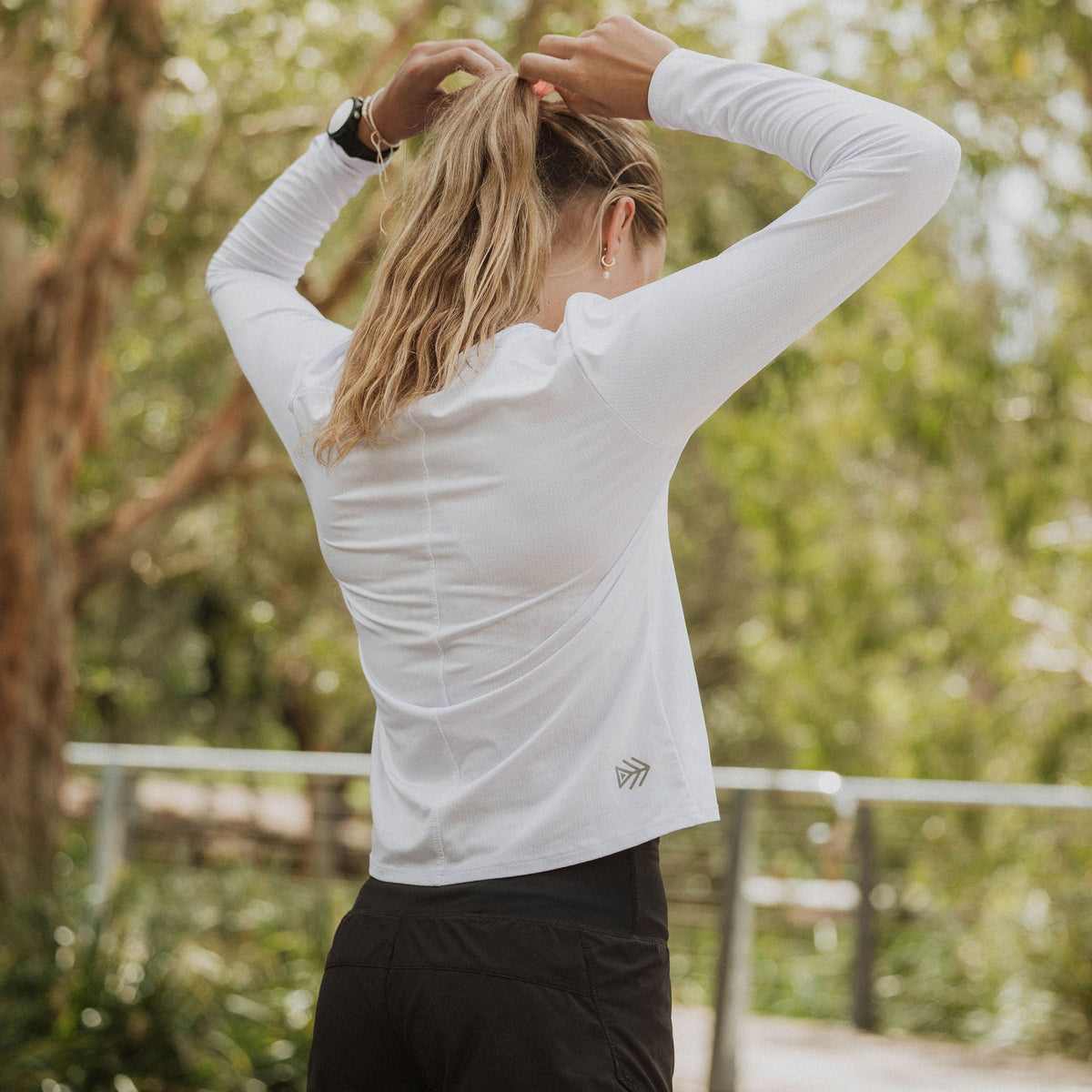 long sleeve running top