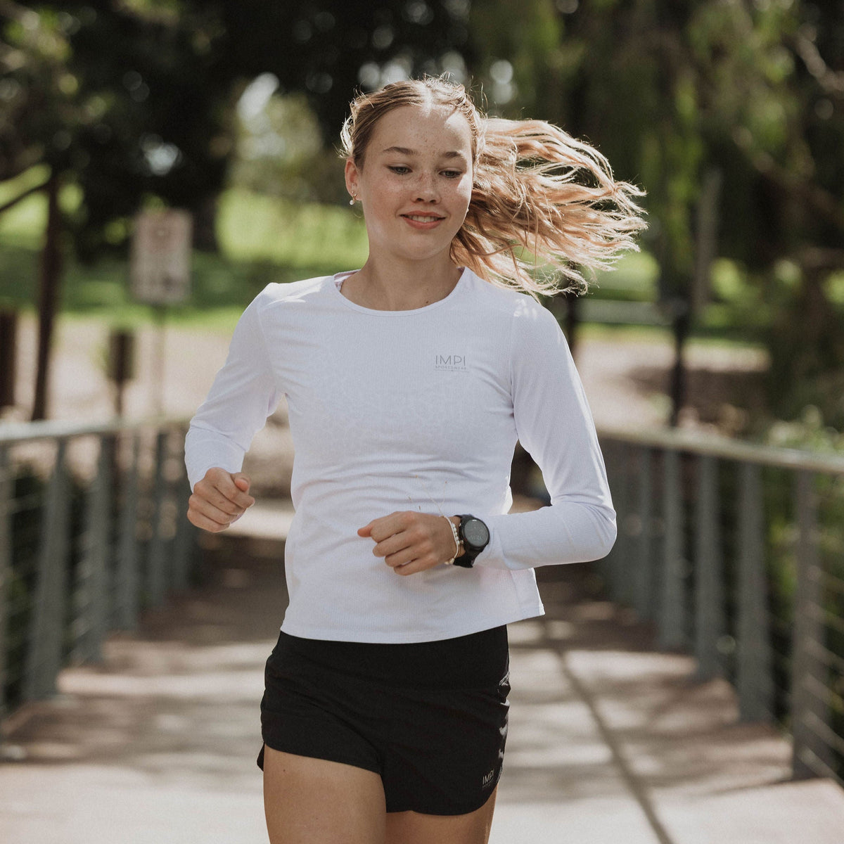 long sleeve running top