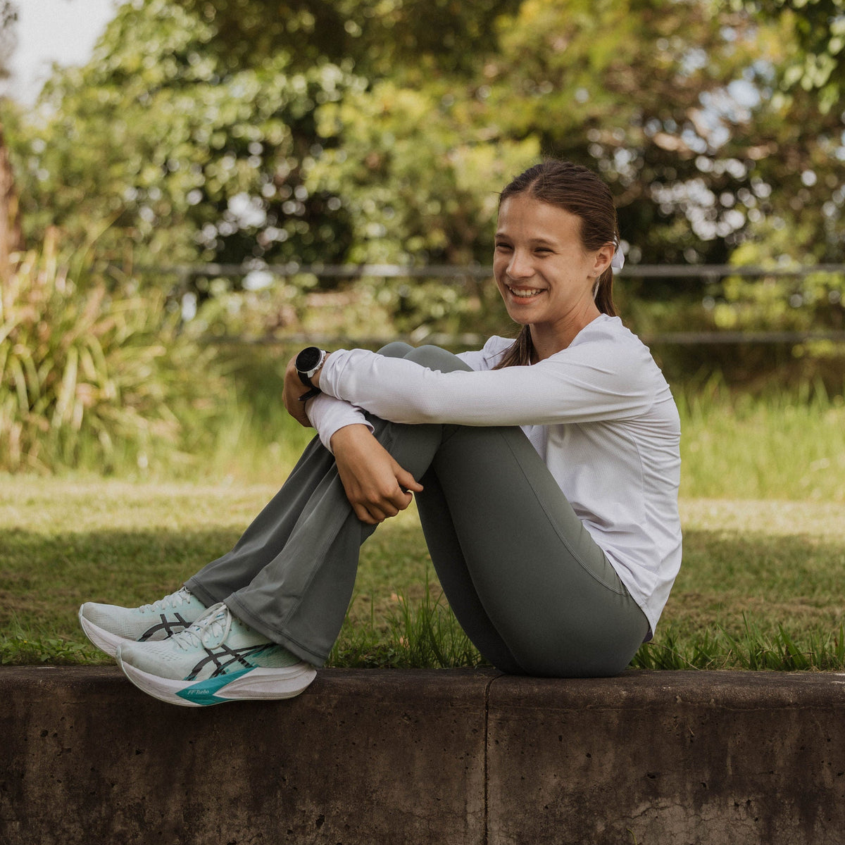 long sleeve running top