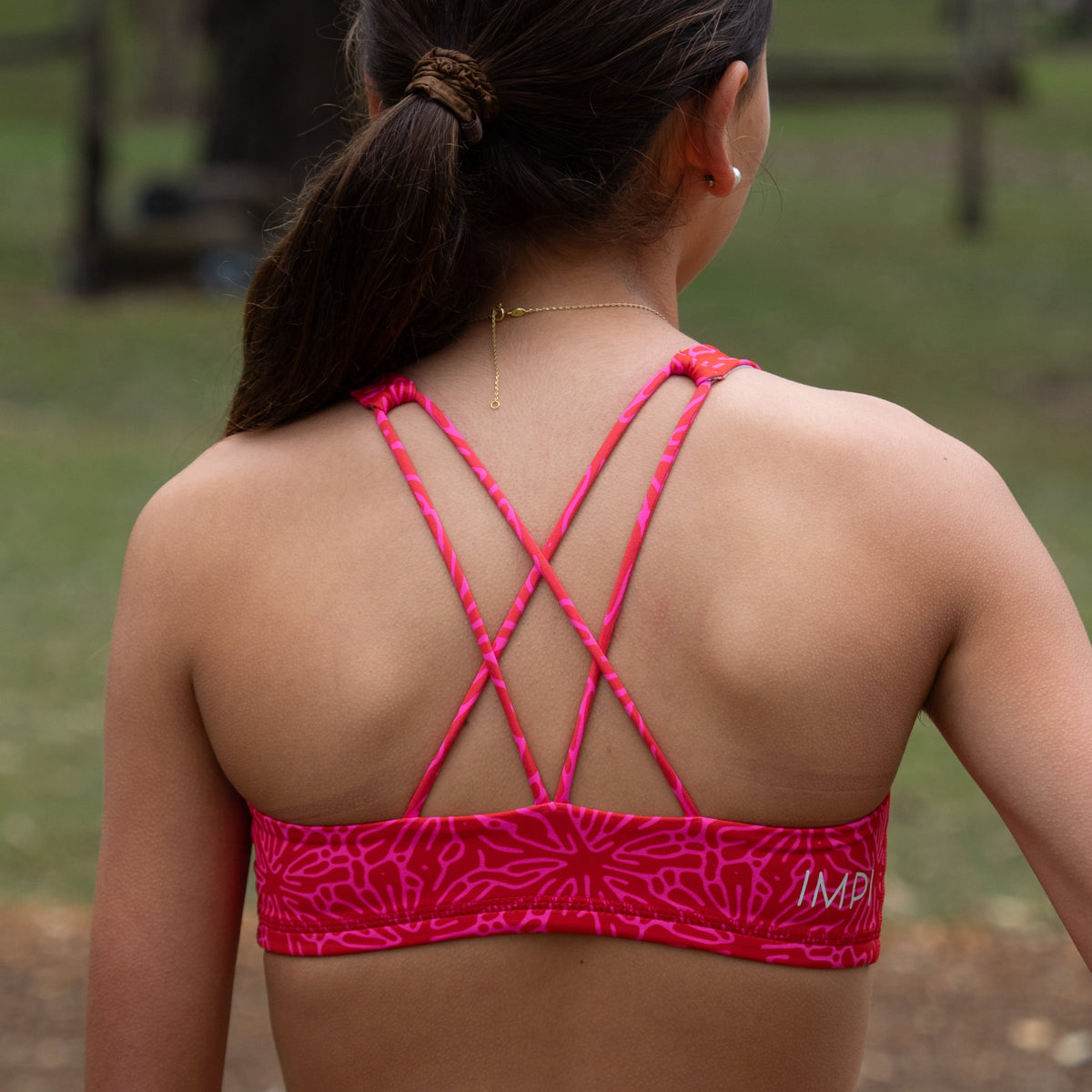 IMPI Strappy Running Bra Top - Coral Urchin