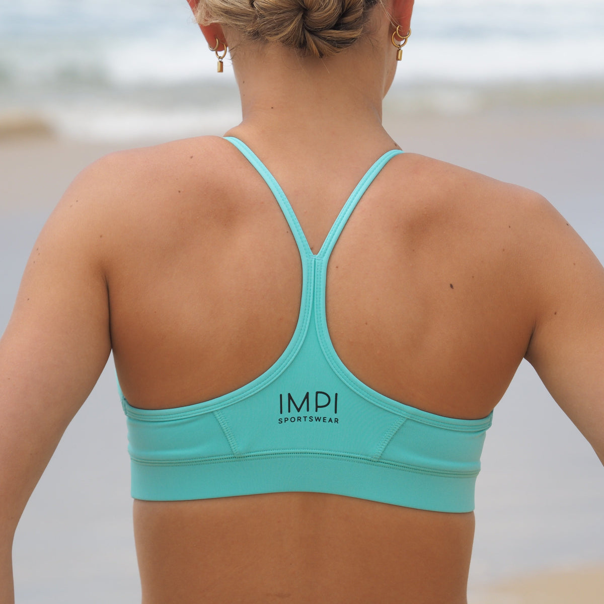 IMPI mint green running crop